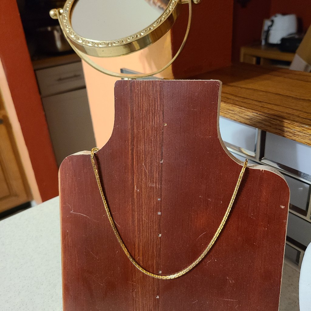 Ladies Vintage Necklace For Sale